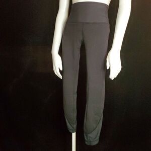 Lululemon Black Leggings (4)